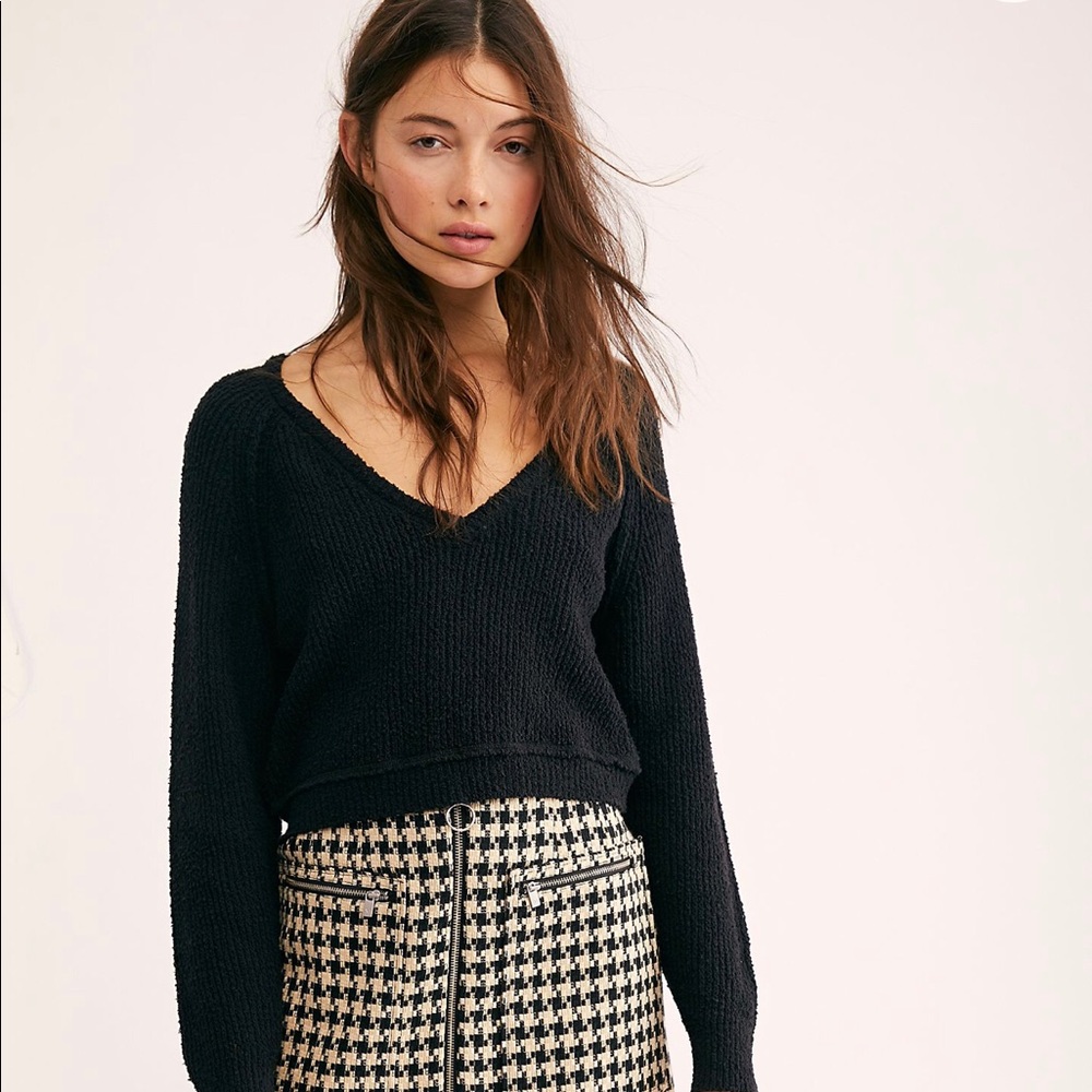 FREE PEOPLE High Low V  Sweater, Neutral - Picture 4 of 7